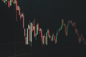スワップポイントとは何かを解説する通貨と金利差のイメージ